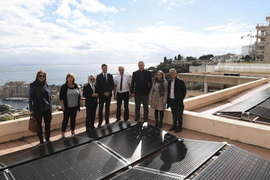 Solar panels School of the Revoires - Technical visit of the solar panels on the roof of the School of the Révoires.Credit photo: Manuel Vitali © Direction of the Communication